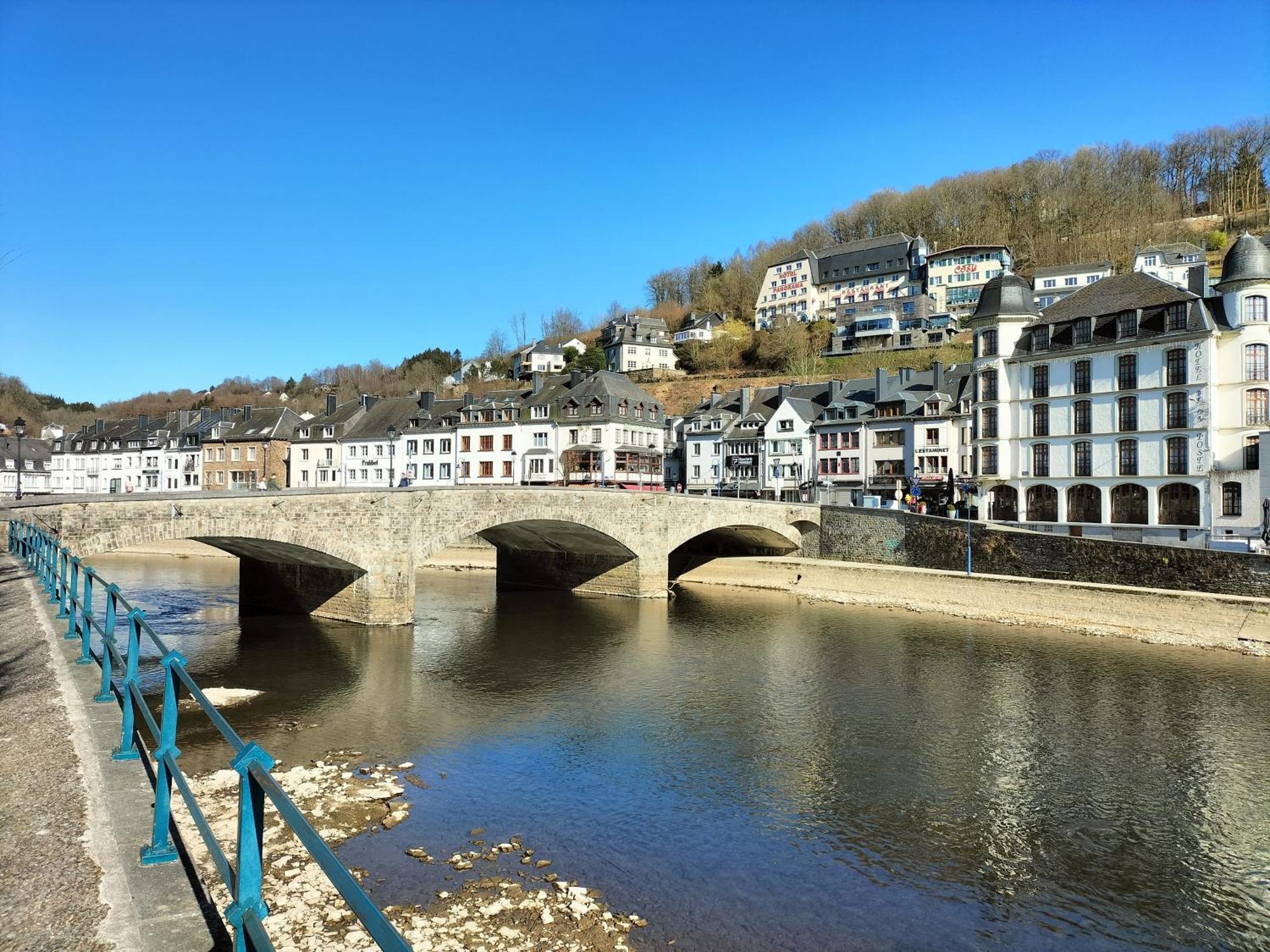 L'Alcove De Ide Hotel Bouillon Buitenkant foto