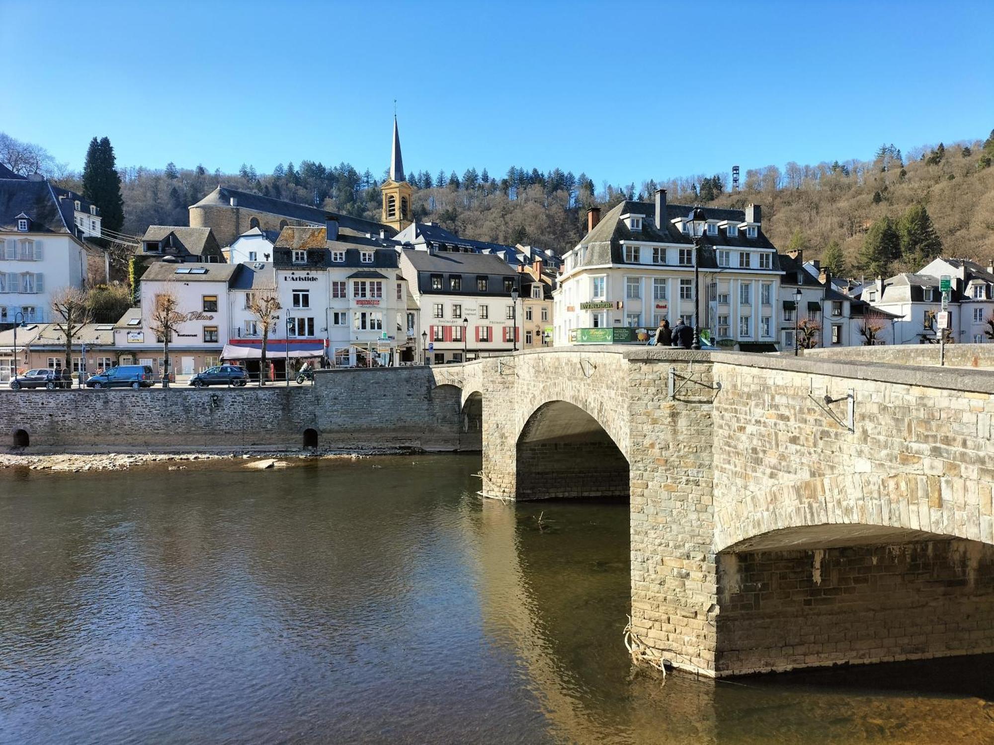 L'Alcove De Ide Hotel Bouillon Buitenkant foto